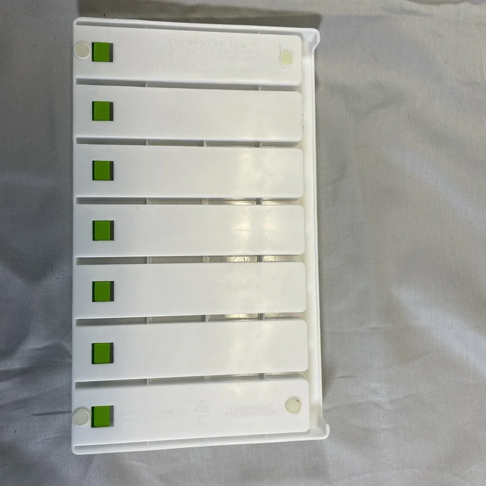 Ezy Dose One-Day-At-A-Time Weekly Medication Organizer Tray 1 each By Ezy Dose